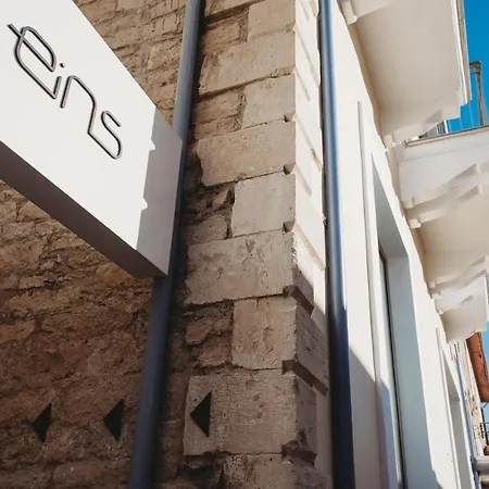 Eins - Center Apartment *